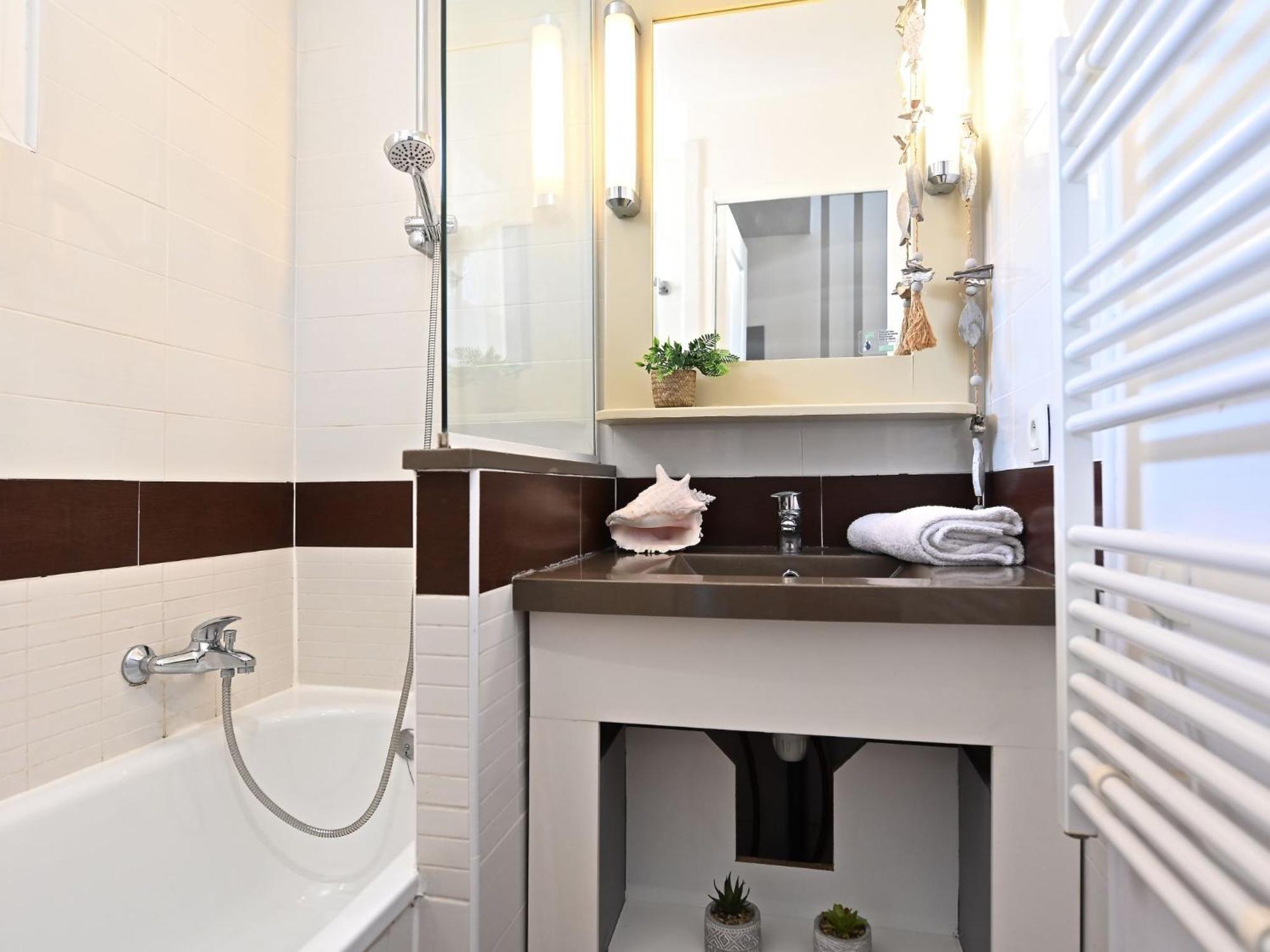 Apartment Village Cap Esterel - Le Village-14 By Interhome Saint-Raphaël Exteriér fotografie